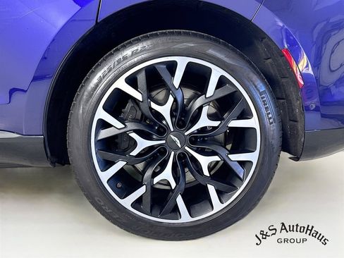 Used 2023 Aston Martin DBX AWD/4WD image 40