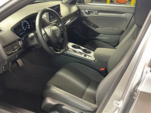 Used 2024 Honda Civic Sport image 24