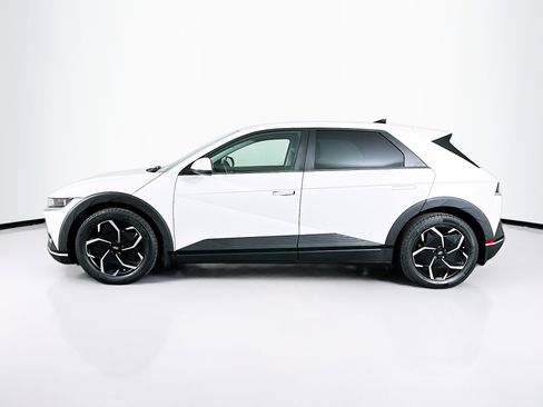 Used 2024 Hyundai Ioniq 5 SE image 4