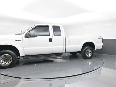 Used 2002 Ford F250 XLT image 8
