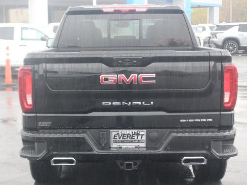 New 2026 GMC Sierra 1500 Denali w/ Denali Reserve Package image 16