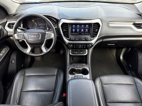 Used 2023 GMC Acadia SLT image 25