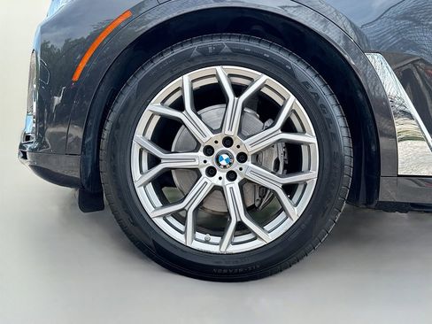 Used 2020 BMW X7 xDrive40i w/ Premium Package AWD/4WD image 45
