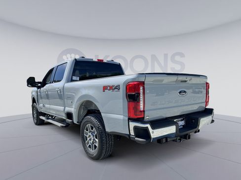 New 2026 Ford F250 Lariat w/ FX4 Off-Road Package AWD/4WD image 4