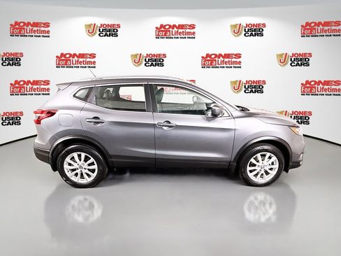 Certified 2022 Nissan Rogue Sport SV w/ Technology Package image 17