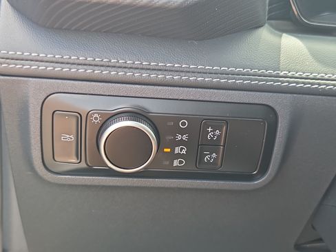 Used 2024 Ford Mustang Premium RWD image 17
