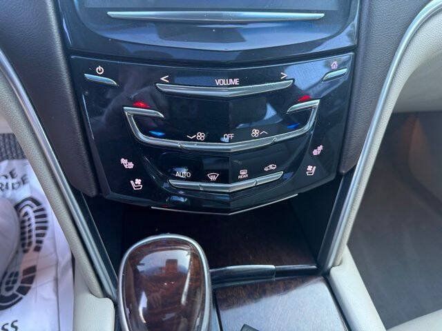 Used 2013 Cadillac XTS Premium AWD/4WD image 25