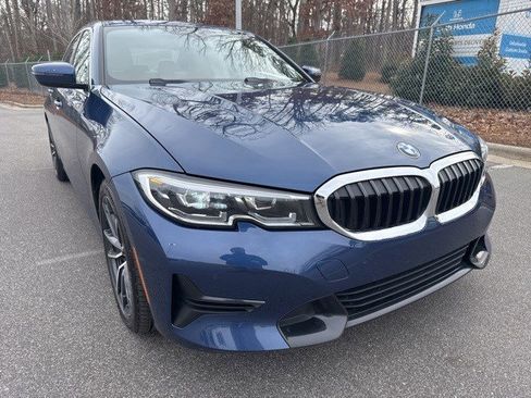 Certified 2022 BMW 330i Sedan w/ Premium Package image 10