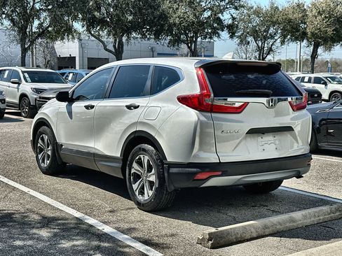 Used 2019 Honda CR-V LX image 6