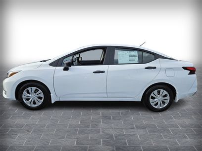 New 2025 Nissan Versa S w/ Trunk Package