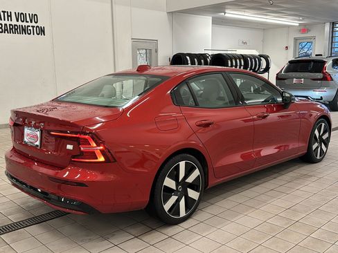 Certified 2024 Volvo S60 T8 Ultimate image 5