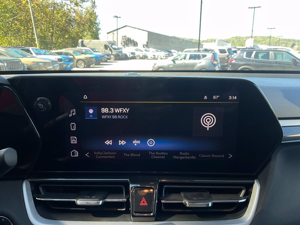 Used 2026 Chevrolet TrailBlazer LT AWD/4WD image 16