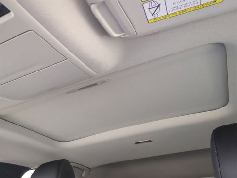 Used 2021 MAZDA CX-30 AWD 2.5 S w/ Preferred Package image 22