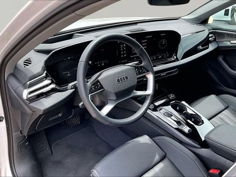 Used 2025 Audi A5 2.0T Premium Plus w/ Premium Plus AWD/4WD image 13