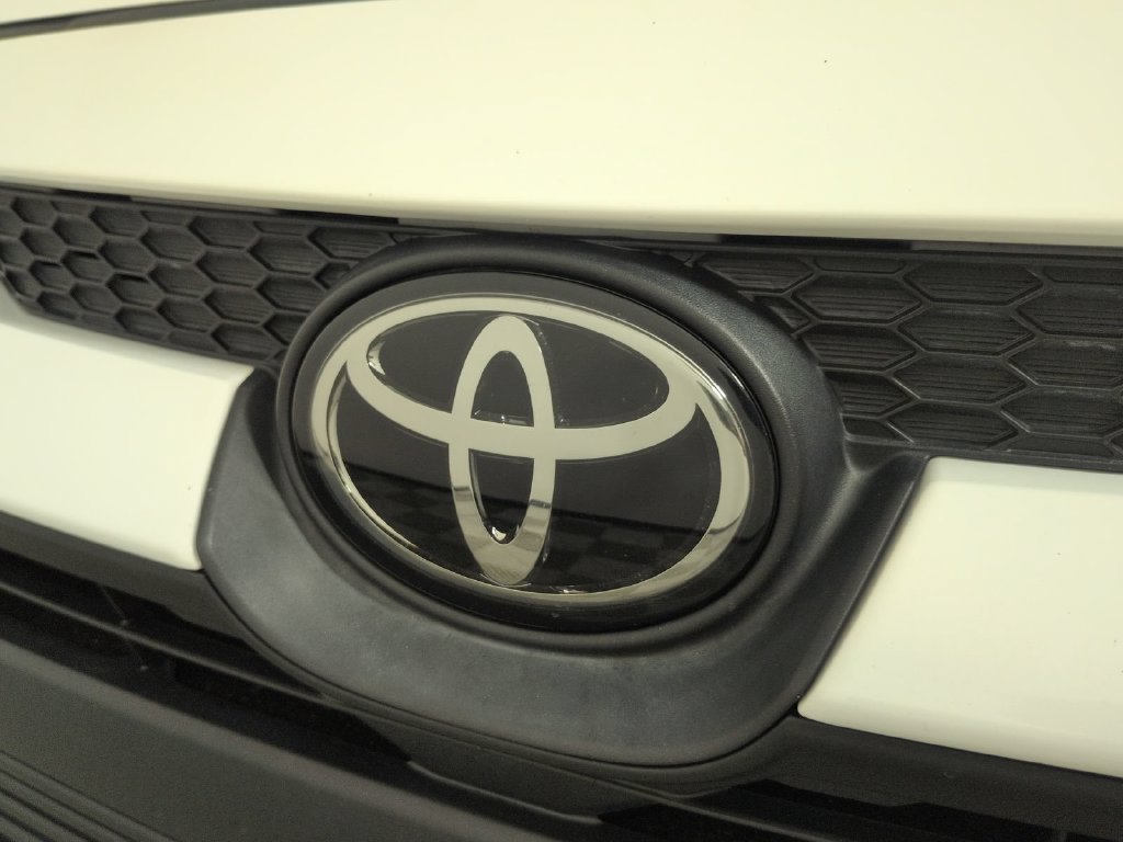 Used 2024 Toyota Corolla LE FWD image 15
