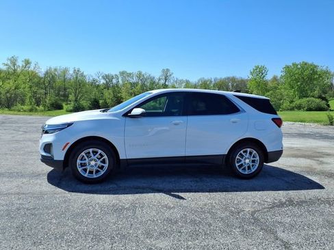Used 2023 Chevrolet Equinox LT FWD image 30