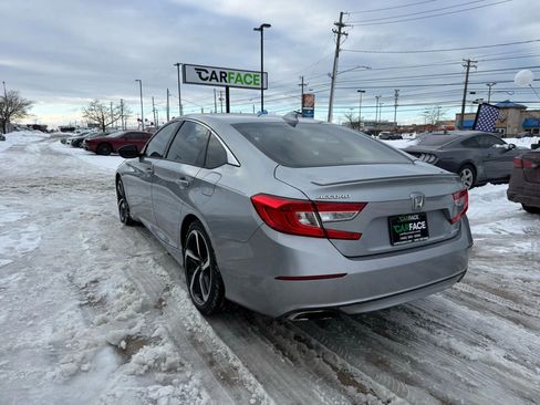 Used 2019 Honda Accord Sport image 9