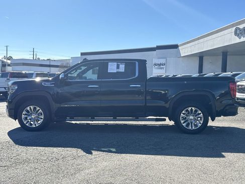Used 2025 GMC Sierra 1500 Denali image 7