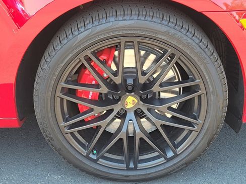 Certified 2026 Porsche Macan GTS AWD/4WD image 12