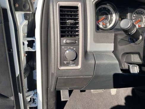Used 2016 RAM 1500 Tradesman w/ Popular Equipment Group image 27
