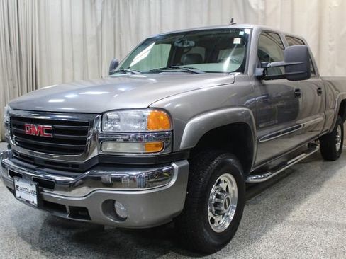 Used 2006 GMC Sierra 2500 SLT w/ Onstar Plus Package image 3