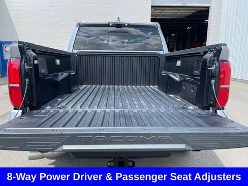 Used 2024 Toyota Tacoma TRD Sport w/ TRD Sport Premium Package AWD/4WD image 12