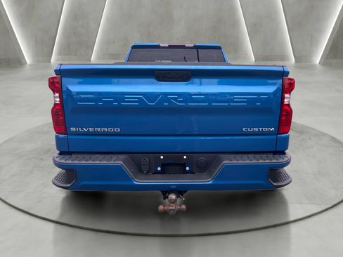 Used 2022 Chevrolet Silverado 1500 Custom AWD/4WD image 4
