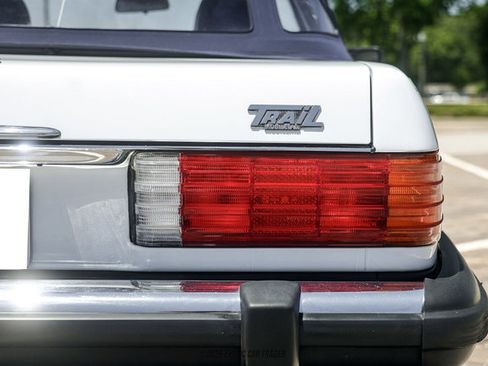 Used 1988 Mercedes-Benz 560 SL image 56