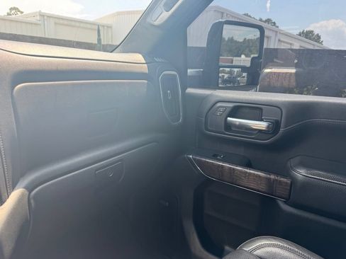 Used 2020 GMC Sierra 2500 Denali w/ Denali Ultimate Package AWD/4WD image 19