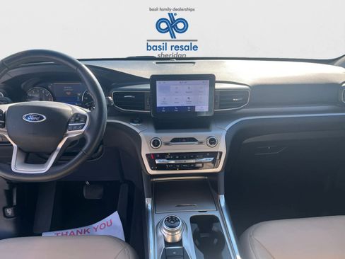 Used 2020 Ford Explorer XLT w/ Equipment Group 202A image 14