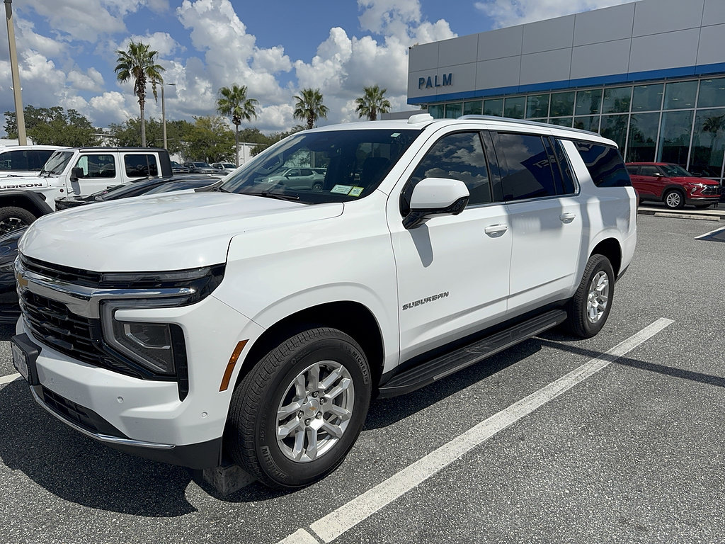 Certified 2025 Chevrolet Suburban LS AWD/4WD image 53
