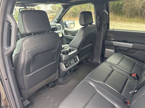 New 2025 Ford F150 Lariat w/ Equipment Group 501A Mid image 33