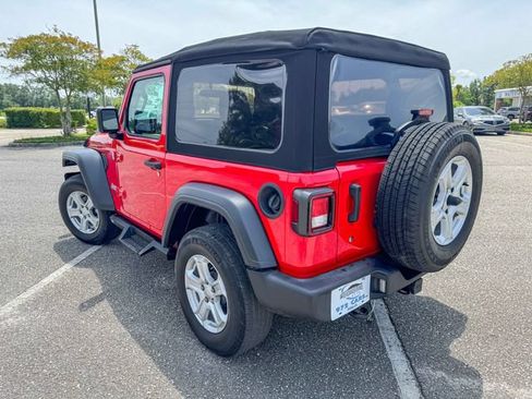 Used 2020 Jeep Wrangler Sport AWD/4WD image 5