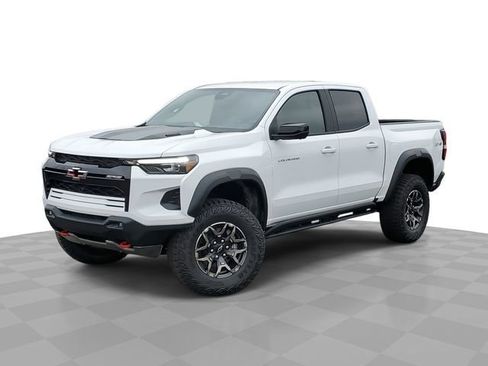 New 2026 Chevrolet Colorado ZR2 w/ Technology Package image 1