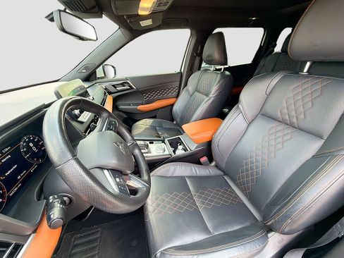 Used 2022 Mitsubishi Outlander SEL AWD/4WD image 24