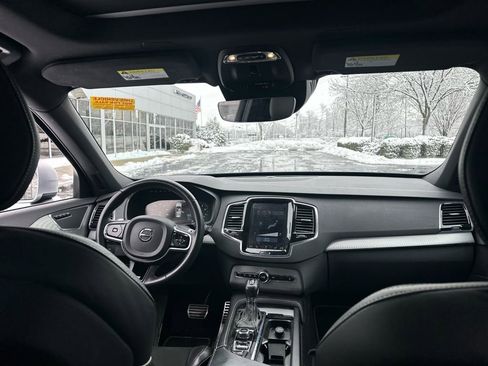 Used 2016 Volvo XC90 T5 R-Design w/ Vision Package image 7