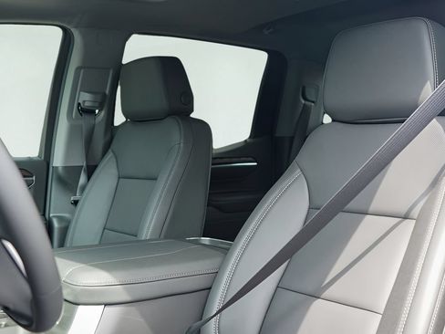 New 2026 GMC Sierra 1500 SLT AWD/4WD image 11