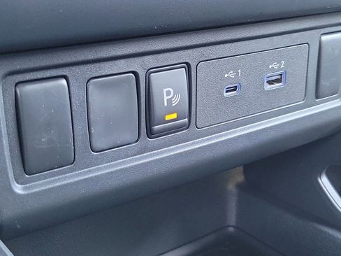 New 2026 Nissan Frontier SV w/ Tow Package image 9