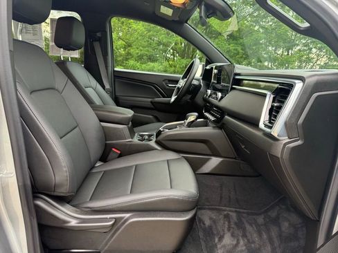Used 2026 GMC Canyon Elevation w/ Convenience Package RWD image 20
