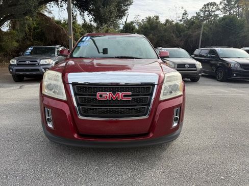 Used 2011 GMC Terrain SLE image 2