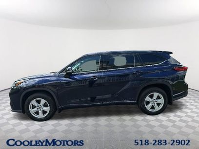 Used 2020 Toyota Highlander LE