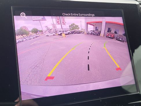 Used 2025 Jeep Grand Cherokee L Laredo w/ Luxury Tech Group I image 21