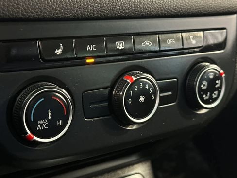Used 2017 Volkswagen Tiguan Wolfsburg Edition FWD image 24