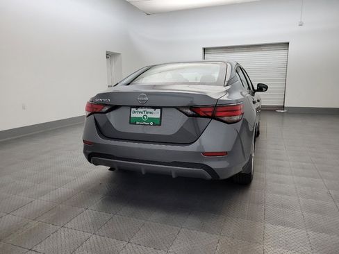 Used 2025 Nissan Sentra S image 7