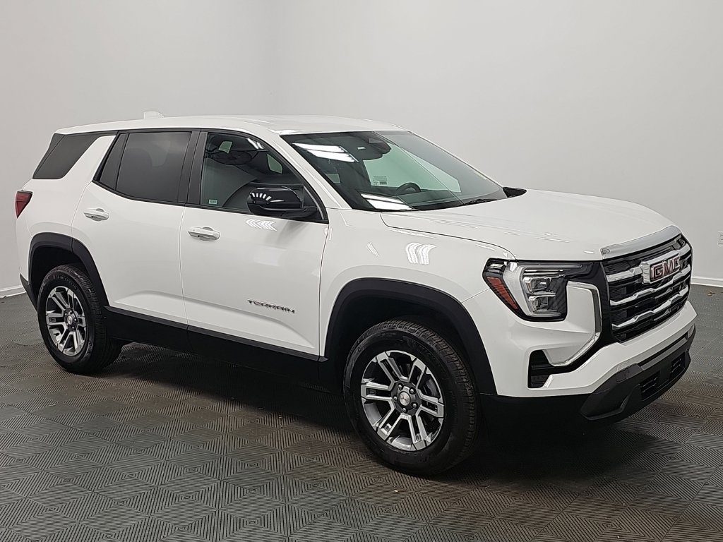 Certified 2026 GMC Terrain Elevation FWD image 3