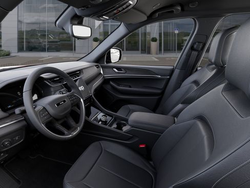 New 2025 Jeep Grand Cherokee Limited image 23