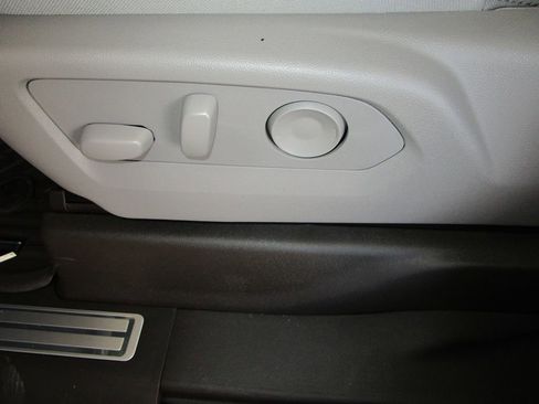 New 2026 Chevrolet Silverado 1500 LT image 27