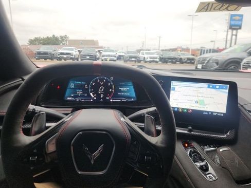 Used 2020 Chevrolet Corvette Stingray Premium Cpe w/ 3LT Preferred Equipment Group image 11