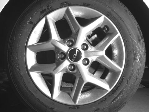 Used 2025 Kia Soul LX w/ LX Technology Package FWD image 14