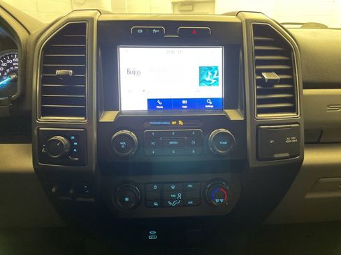 Used 2022 Ford F350 XLT image 12